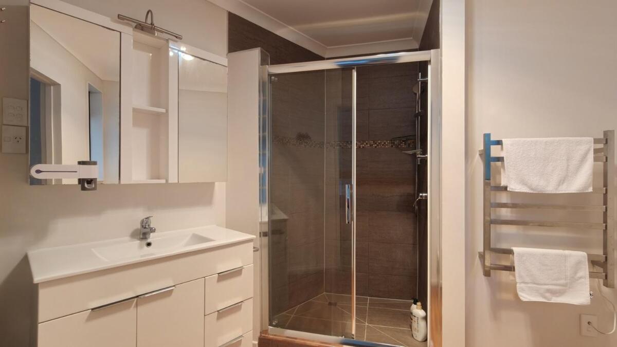 Villa Hidden Oasis In Epsom With Panoramic View Auckland Exterior foto