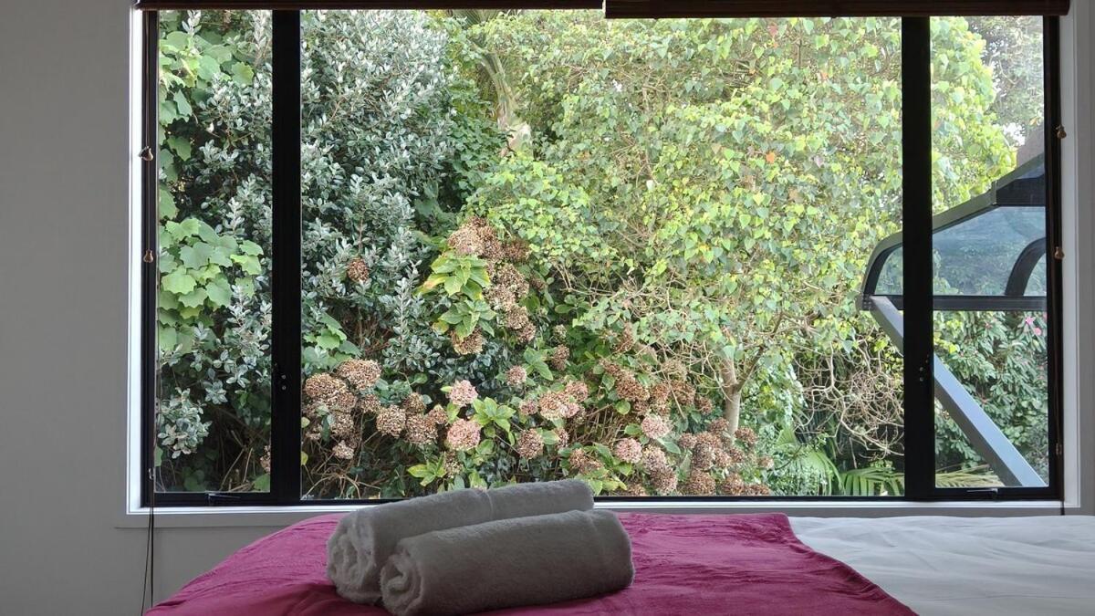 Villa Hidden Oasis In Epsom With Panoramic View Auckland Exterior foto